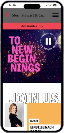 Stern Stewart & Co. kündigt mit einem funkelnden, dunkelvioletten Banner die Chance auf neue Anfänge an. Große Schrift sagt: "TO NEW BEGINNINGS" und "JOIN US".